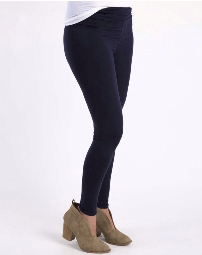 Savvy Magic Leggings - Yoga Waist - Navy