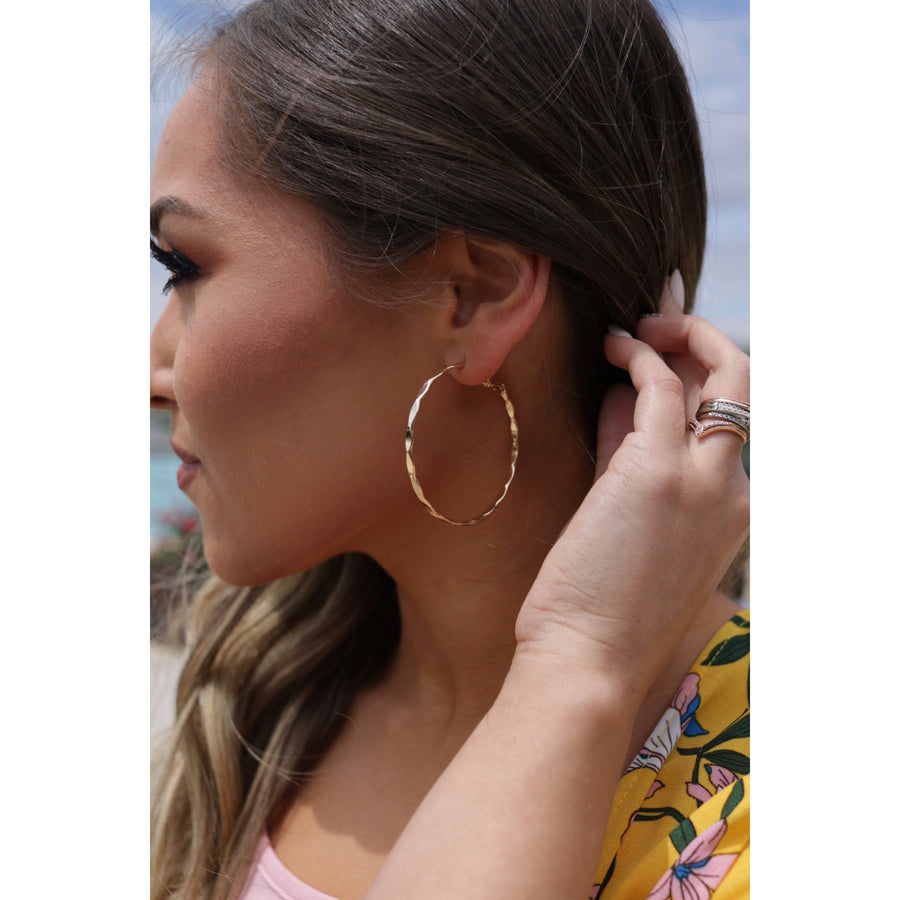 Beach Wave Hoop Earrings - Silver